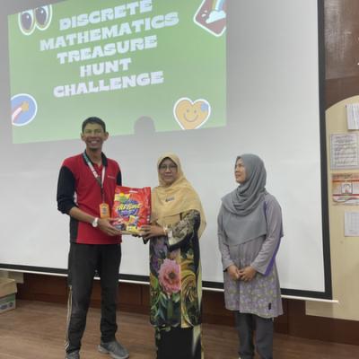 Program Discrete Mathematics Treasure Hunt Challenge